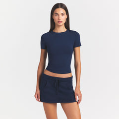 COTTON JERSEY T-SHIRT | NAVY ON A MODEL SIDE VIEW @ | FOCUS: 0.0, 1.0, 0.9