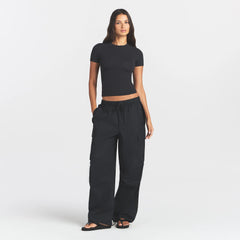 COTTON JERSEY T-SHIRT | SOOT ON A MODEL FRONT VIEW @ | FOCUS: 0.0, 1.0, 0.9