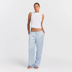 WOVEN SHINE LACE PANT | PERIWINKLE WIDE STRIPE ON A MODEL FRONT VIEW @ | FOCUS: 0.0, 1.0, 0.9
