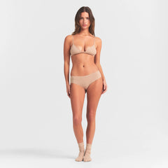 EVERYDAY COTTON TRIANGLE BRALETTE | CLAY HEATHER ON A MODEL FRONT VIEW @ | FOCUS: 0.0, 1.0, 0.9