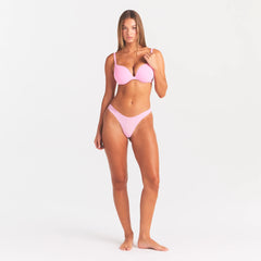 EVERYDAY COTTON ULTIMATE TEARDROP PUSH-UP BRA | BUBBLE GUM HEATHER ON A MODEL FRONT VIEW @ | FOCUS: 0.0, 1.0, 0.9
