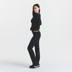 ESSENTIAL SWEATERS FOLDOVER PANT | ONYX & LAYS FLAT ON A WHITE BACKGROUND | FLT @ | FOCUS: 0.0, 1.0, 0.9