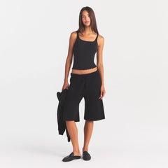 COTTON FLEECE LONG SHORT | ONYX ON A MODEL FRONT VIEW @ | FOCUS: 0.0, 1.0, 0.9