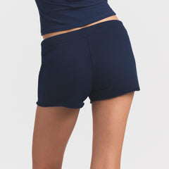 DRAPEY FRENCH TERRY SHORT | NAVY ON A MODEL SIDE VIEW @ | FOCUS: 0.0, 1.0, 0.9