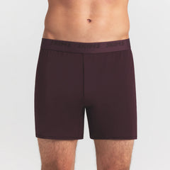 SKIMS STRETCH MENS KNIT BOXER 3-PACK | RAVEN MULTI ON A MODEL FRONT VIEW @ | FOCUS: 0.0, 1.0, 0.9