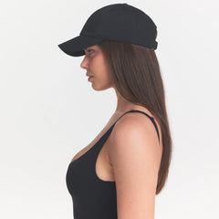 NikeSKIMS ACCESSORIES CLUB CAP | OBSIDIANON A MODEL