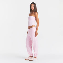 COTTON FLEECE CLASSIC JOGGER | CHERRY BLOSSOM ON A MODEL FRONT VIEW @ | FOCUS: 0.0, 1.0, 0.9