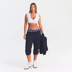 COTTON FLEECE CLASSIC JOGGER | NAVY ON A MODEL SIDE VIEW @ | FOCUS: 0.0, 1.0, 0.9