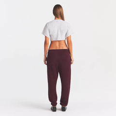 COTTON FLEECE CLASSIC JOGGER | CURRANT ARCHED SKIMS PLAID ON A MODEL FRONT VIEW @ | FOCUS: 0.0, 1.0, 0.9