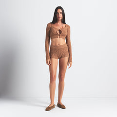 SWEATER KNIT CROPPED CARDIGAN | DARK HONEY ON A MODEL FRONT VIEW @ | FOCUS: 0.0, 1.0, 0.9