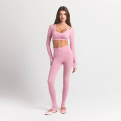 WOOL RIB LONG SLEEVE SUPER CROPPED TOP | HALITE ON A MODEL FRONT VIEW S | FOCUS: 0.0, 1.0, 0.9