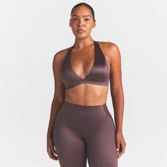 NikeSKIMS SATIN SHINE RACERBACK BRA BRA | RESIN ON A MODEL SIDE VIEW @ | FOCUS: 0.0, 1.0, 0.9