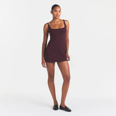 COTTON JERSEY MINI DRESS | CURRANT ON A MODEL | FOCUS: 0.0, 1.0, 0.9