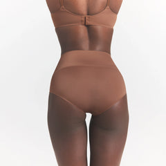 SMOOTHING INTIMATES HIGH-WAISTED BRIEF | JASPER ON A MODEL BACK VIEW @ | FOCUS: 0.0, 1.0, 0.9