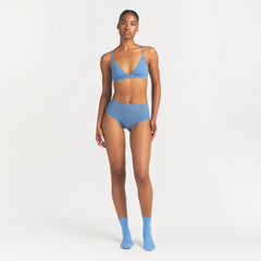 FITS EVERYBODY FULL BRIEF | ARCTIC ON A MODEL FRONT VIEW @ | FOCUS: 0.0, 1.0, 0.9