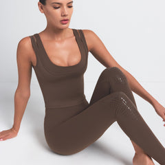 NikeSKIMS MATTE KNEE GRIP 26" LEGGING | DARK SEPIA ON A MODEL FRONT VIEW @ | FOCUS: 0.0, 1.0, 0.9