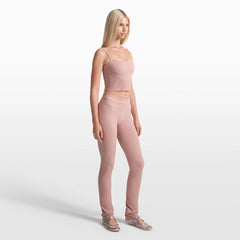 NikeSKIMS RIBBED SEAMLESS 34" STRAIGHT LEGGING | HIMALAYAN/ECRU ON A MODEL FRONT VIEW @ | FOCUS: 0.0, 1.0, 0.9