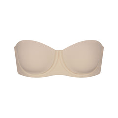 FITS EVERYBODY STRAPLESS BRA | SAND (STRAPLESS BRAS) LAYS FLAT ON A WHITE BACKGROUND | FLT