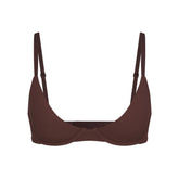 FITS EVERYBODY PLUNGE BRA | COCOA (PLUNGE BRAS) LAYS FLAT ON A WHITE BACKGROUND | FLT