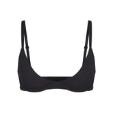 FITS EVERYBODY PLUNGE BRA | ONYX (PLUNGE BRAS) LAYS FLAT ON A WHITE BACKGROUND | FLT