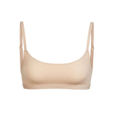 FITS EVERYBODY SCOOP BRALETTE | MICA (SCOOP BRALETTES) LAYS FLAT ON A WHITE BACKGROUND | FLT