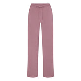 COTTON JERSEY STRAIGHT LEG PANT | MUTED MAUVE FLAT ON A WHITE BACKGROUND | FLT