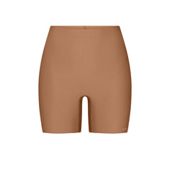 SKIMS BODY CORE SCULPT SHORTIE | SIENNA FLAT ON A WHITE BACKGROUND | FLT