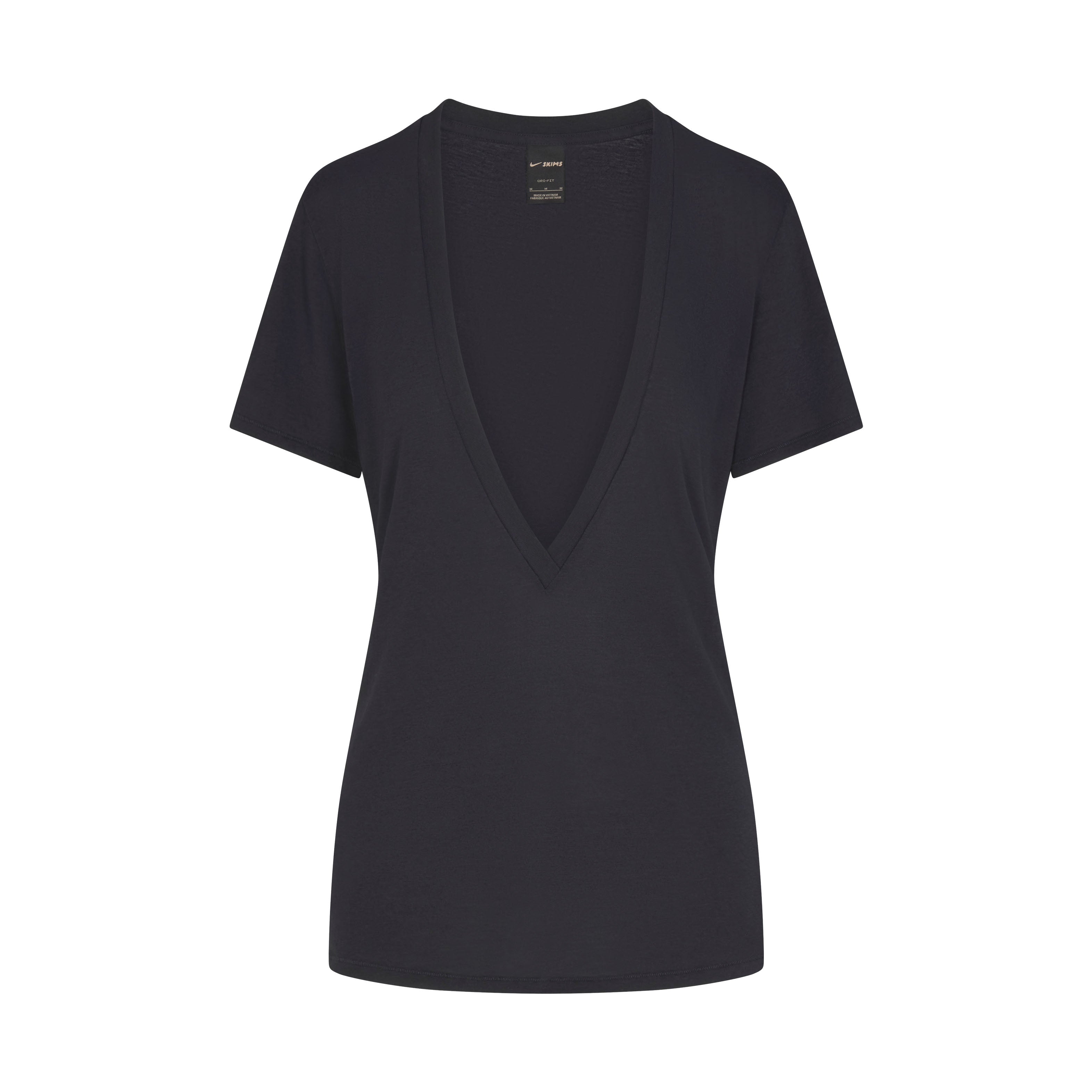 NikeSKIMS PERFORMANCE COTTON BLEND SHORT SLEEVE V-NECK TOP | OBSIDIAN & LAYS FLAT ON A WHITE BACKGROUND | FLT