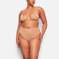 ON A MODEL FRONT VIEW FITS EVERYBODY HIGH WAISTED THONG IN SIENNA, XL