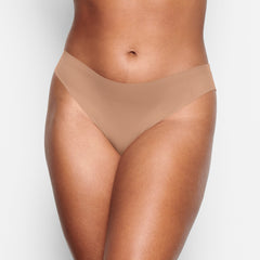 FREE CUT MID WAIST TANGA| FOCUS: 0.1, 0.9, 0.9