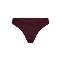 FITS EVERYBODY DIPPED FRONT THONG | CURRANT FLAT ON A WHITE BACKGROUND | FLT