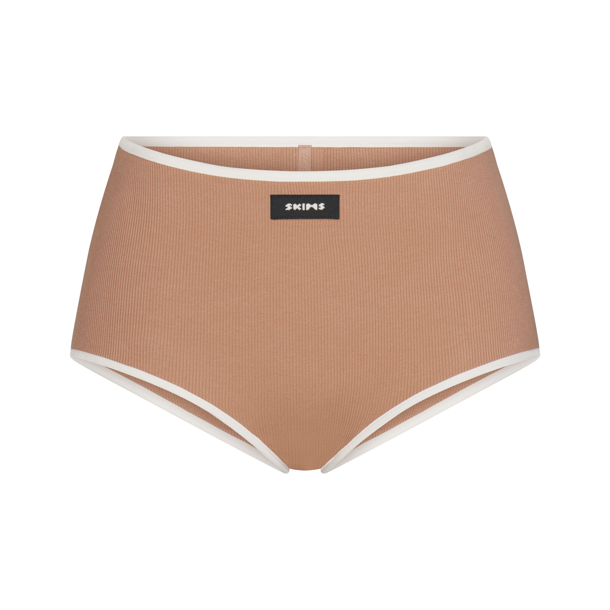 COTTON RIB BOY SHORT | SIENNA CONTRAST FLAT ON A WHITE BACKGROUND | FLT