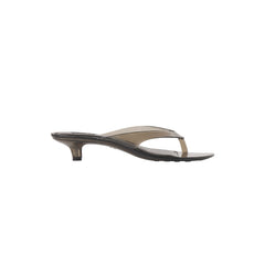 JELLY KITTEN HEEL | ONYX & LAYS FLAT ON A WHITE BACKGROUND | FLT