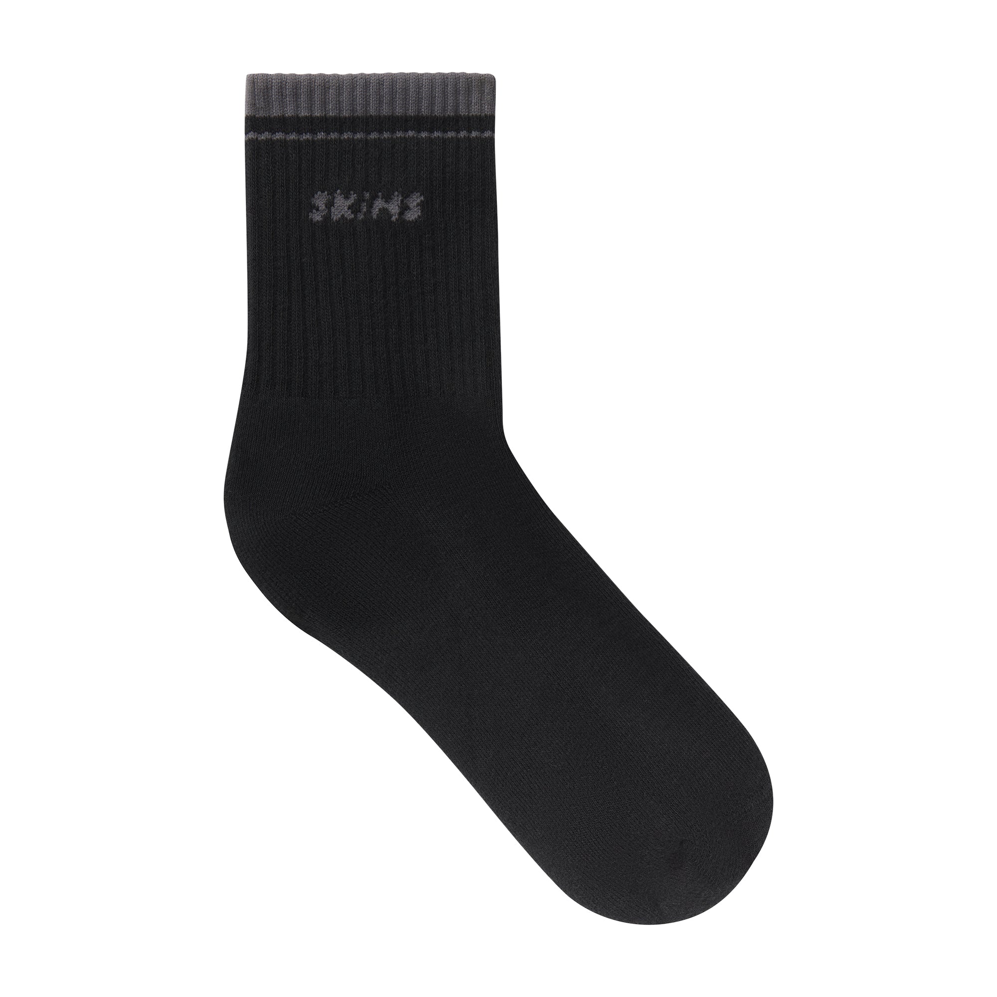 RIBBED QUARTER CREW LOGO SOCK | ONYX AND DARK HEATHER GREY & LAYS FLAT ON A WHITE BACKGROUND | FLT