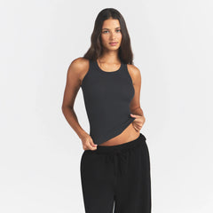 COTTON RIB SCOOP NECK TANK | SOOT ON A MODEL FRONT VIEW @ | FOCUS: 0.0, 1.0, 0.9