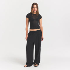 SHEER RIB T-SHIRT | SOOT ON A MODEL FRONT VIEW @ | FOCUS: 0.0, 1.0, 0.9