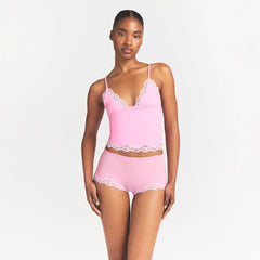 FITS EVERYBODY LACE TRIANGLE CAMI AND BOY SHORT SET | BUBBLE GUM TONAL ON A MODEL FRONT VIEW @ | FOCUS: 0.0, 1.0, 0.9