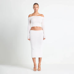VETTESE X SKIMS SHEER MODAL OFF THE SHOULDER TOP | ECRU ON A MODEL FRONT VIEW | FOCUS: 0.0, 1.0, 0.9
