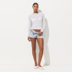 SHEER COTTON LONG SLEEVE T-SHIRT | SNOW ON A MODEL FRONT VIEW | FOCUS: 0.0, 1.0, 0.9