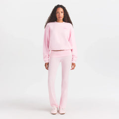 COTTON FLEECE CLASSIC CREWNECK | CHERRY BLOSSOM ON A MODEL FRONT VIEW @ | FOCUS: 0.0, 1.0, 0.9