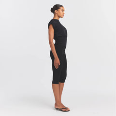 WORN IN JERSEY RUCHED TEE | WASHED ONYX ON A MODEL FRONT VIEW @ | FOCUS: 0.0, 1.0, 0.9