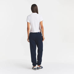 WORN IN JERSEY POLO | SNOW ON A MODEL BACK VIEW @ | FOCUS: 0.0, 1.0, 0.9