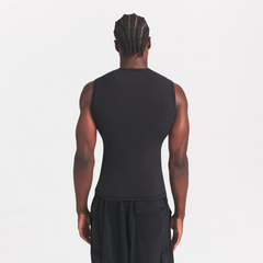 FITS EVERYBODY MENS SLIM TANK | ONYX ON A MODEL SIDE VIEW @ | FOCUS: 0.0, 1.0, 0.9