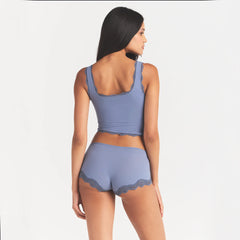 FITS EVERYBODY LACE TANK | SLATE TONAL ON A MODEL | FOCUS: 0.0, 1.0, 0.9