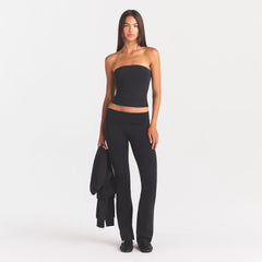 COTTON JERSEY TUBE TOP | SOOT ON A MODEL FRONT VIEW @ | FOCUS: 0.0, 1.0, 0.9