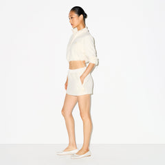 OUTDOOR FLEECE SHRUNKEN ZIP UP JACKET | ECRU ON A MODEL FRONT VIEW @ | FOCUS: 0.0, 1.0, 0.9