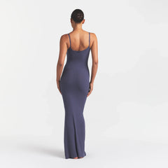 SOFT LOUNGE LONG SLIP DRESS | SLEET ON A MODEL BACK VIEW @ | FOCUS: 0.0, 1.0, 0.9