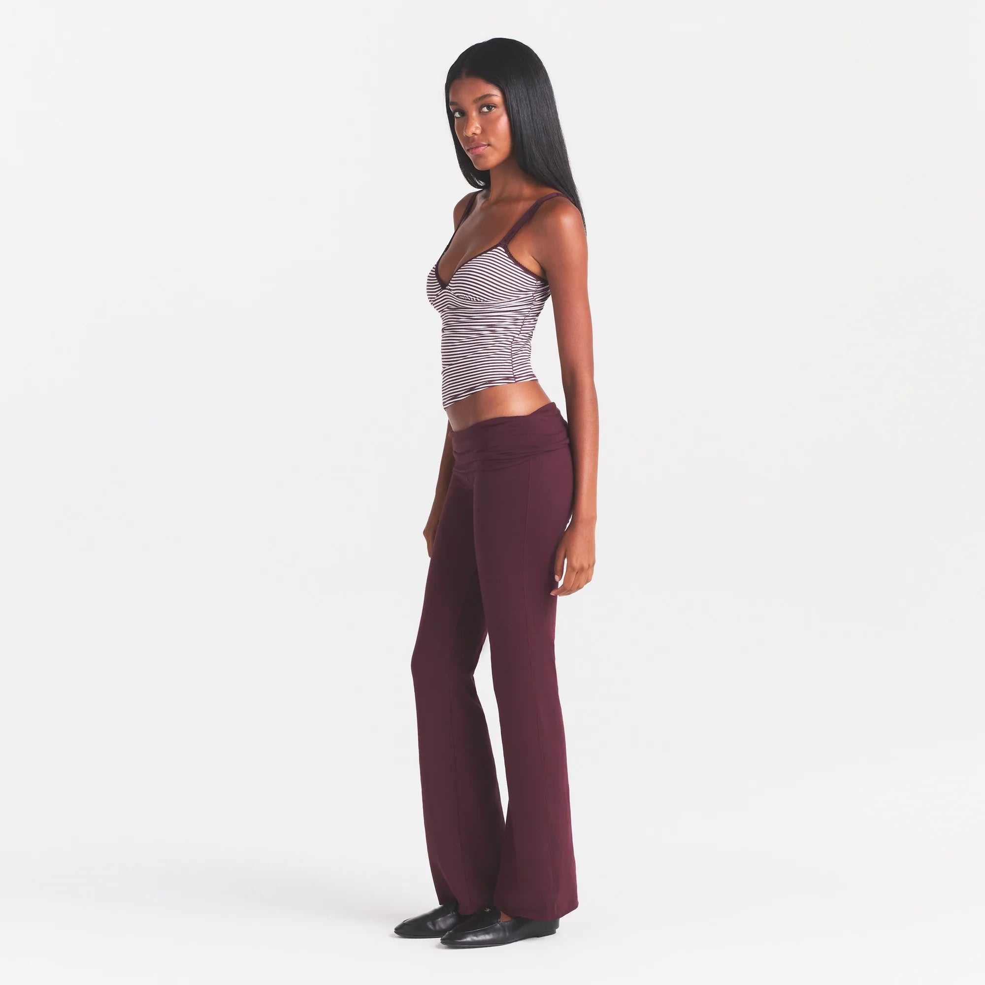 COTTON JERSEY FOLDOVER PANT | CURRANT & LAYS FLAT ON A WHITE BACKGROUND | FLT @ | FOCUS: 0.0, 1.0, 0.9