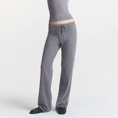 COTTON JERSEY STRAIGHT LEG PANT | DARK HEATHER GREY ON A MODEL FRONT VIEW @ | FOCUS: 0.0, 1.0, 0.9