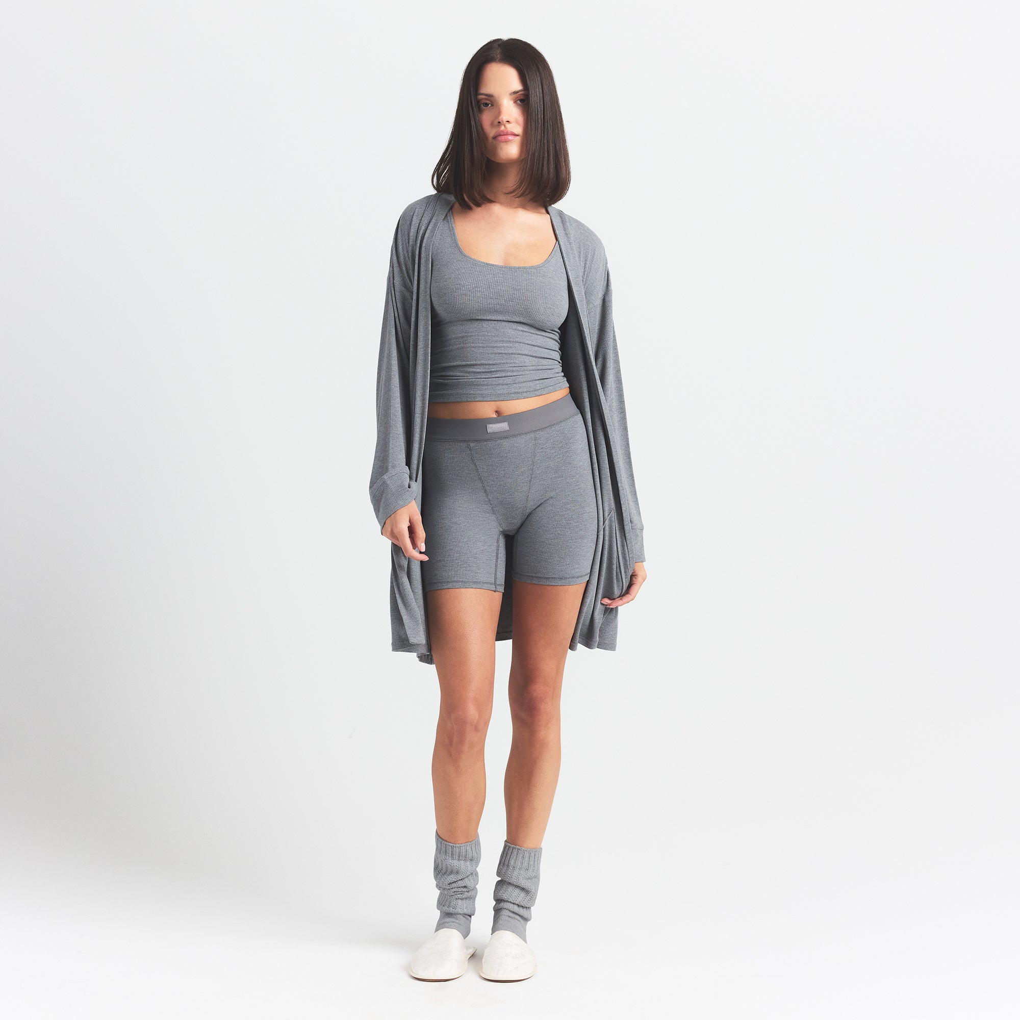 SOFT LOUNGE ROBE | HEATHER GREY ON A MODEL FRONT VIEW @ | FOCUS: 0.0, 1.0, 0.9